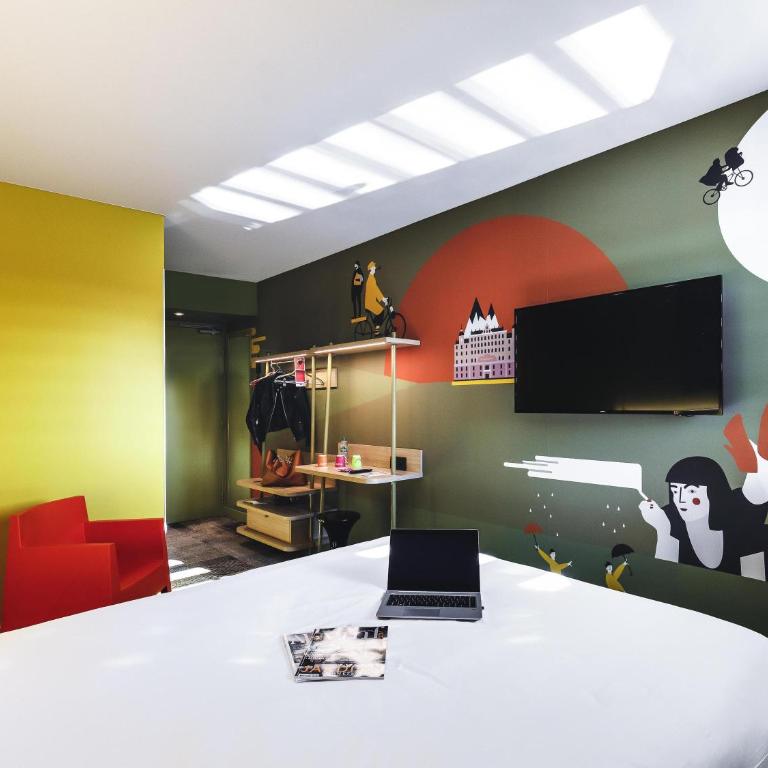 ibis Styles Lyon Centre Confluence - Chambre Familiale Standard - 3