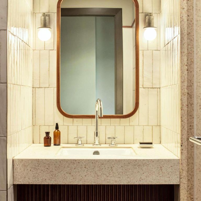 The Hoxton, Poblenou - Roomy - 7