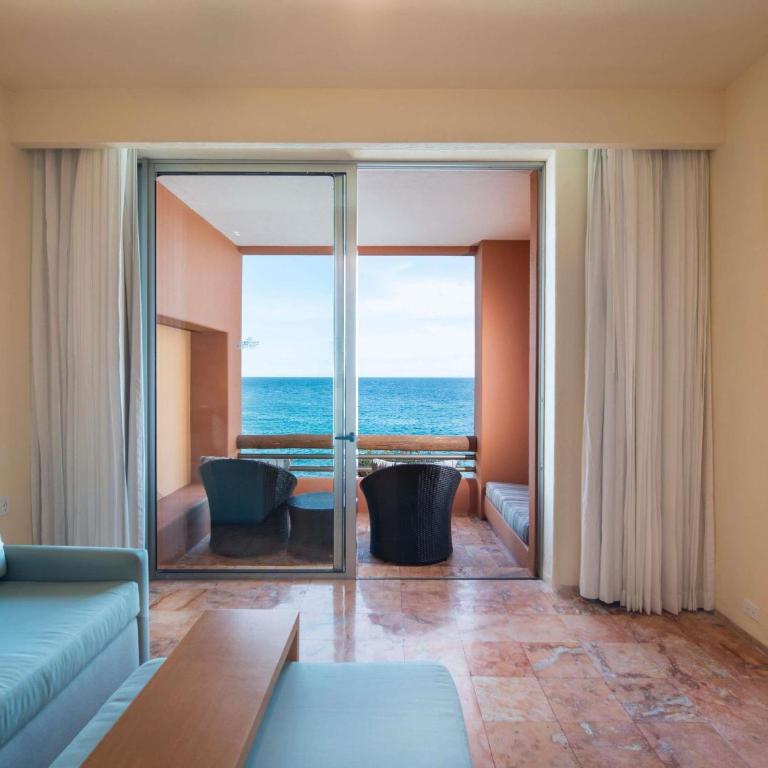 Club Regina Los Cabos - Two-Bedroom Deluxe King Suite with Jacuzzi, Terrace and Ocean View - 2