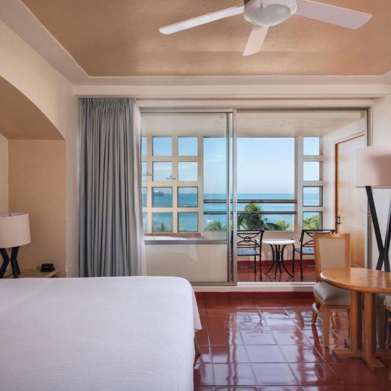Club Regina Puerto Vallarta - Two-Bedroom Deluxe King Suite with Jacuzzi, Terrace and Partial Ocean View - 2