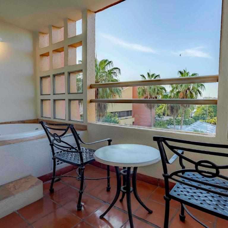 Club Regina Puerto Vallarta - Studio mit Kingsize-Bett und Balkon - 2