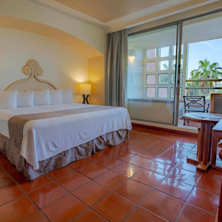 Club Regina Puerto Vallarta - Studio mit Kingsize-Bett und Balkon - 1