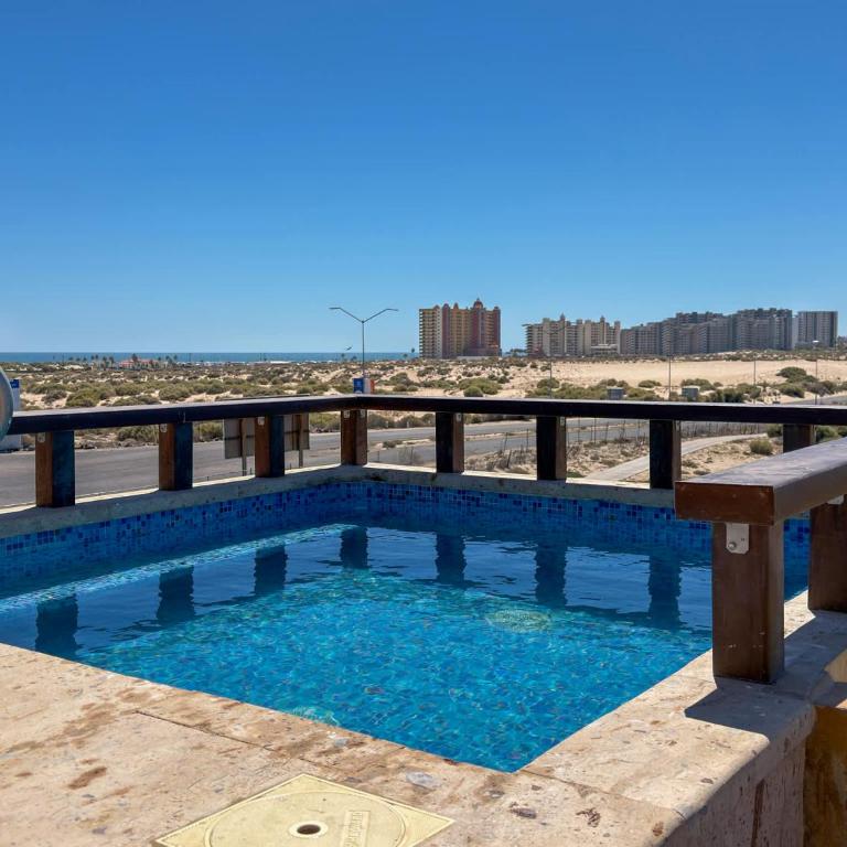 Luxury 3BR Villa Rooftop Pool Golf Views - Apartamento - 1