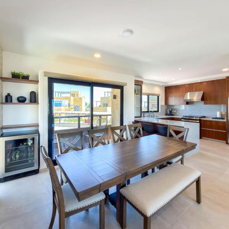 Luxury 3BR Villa Rooftop Pool Golf Views - Apartamento - 12