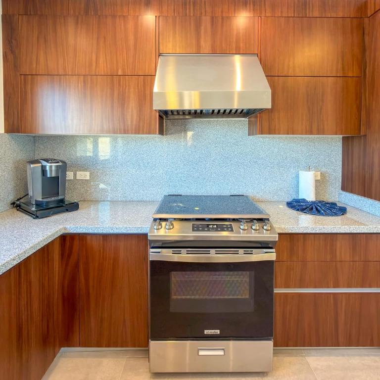 Luxury 3BR Villa Rooftop Pool Golf Views - Apartamento - 17