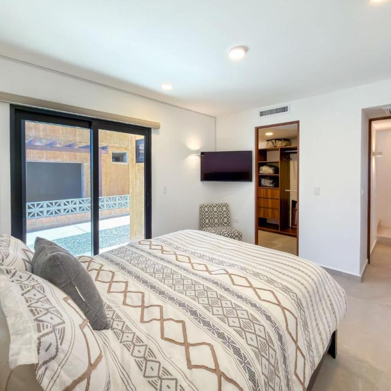 Luxury 3BR Villa Rooftop Pool Golf Views - Apartamento - 24