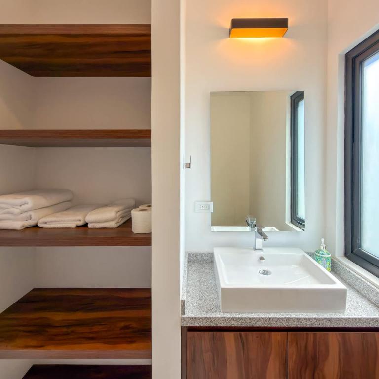 Luxury 3BR Villa Rooftop Pool Golf Views - Apartamento - 46