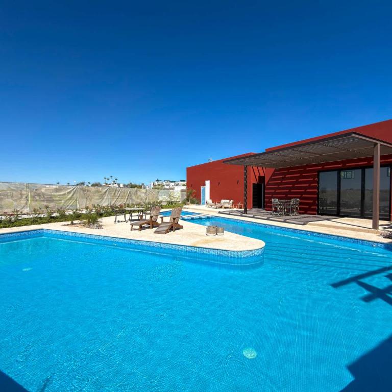 Luxury 3BR Villa Rooftop Pool Golf Views - Apartamento - 68