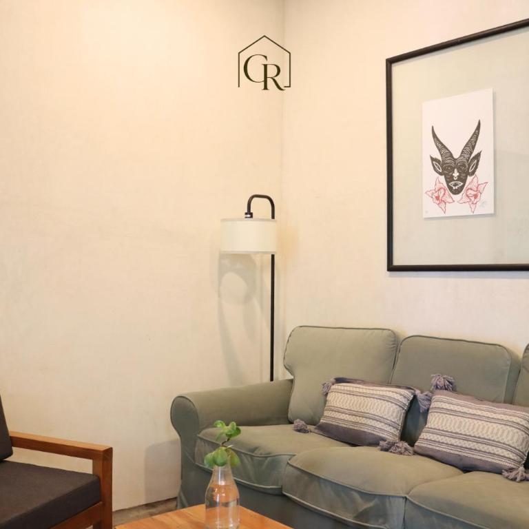 ÍNDIGO ROCA - 2BR 1BA Ground Floor Apartment with Private Patio & Parking - Apartamento de 2 dormitorios con vistas al jardín - 4
