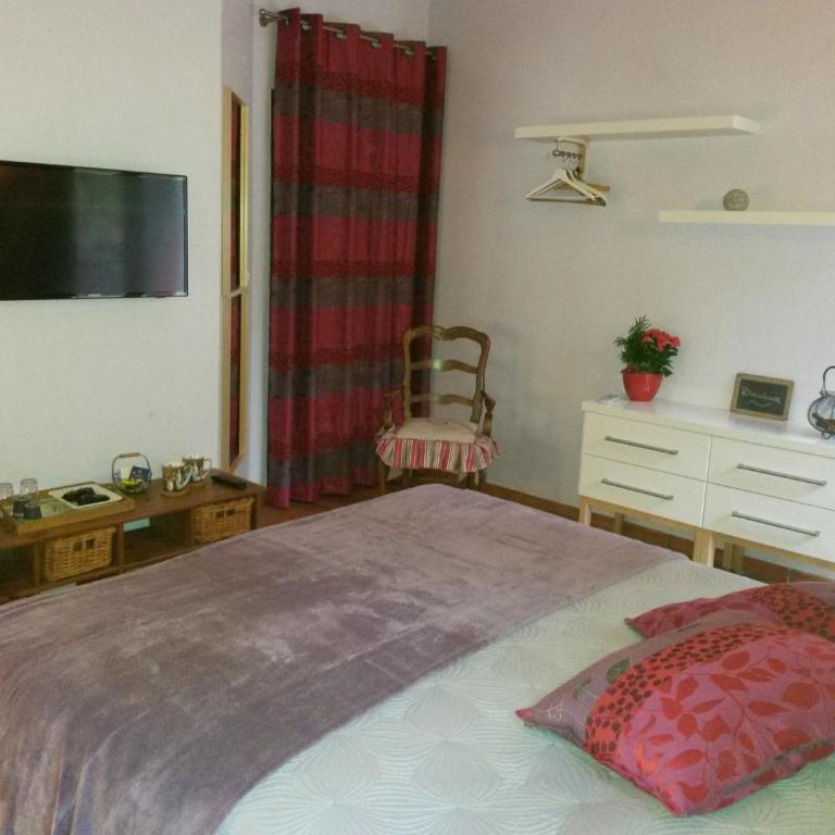 Les Mayombes - Chambre Double avec Douche - 9