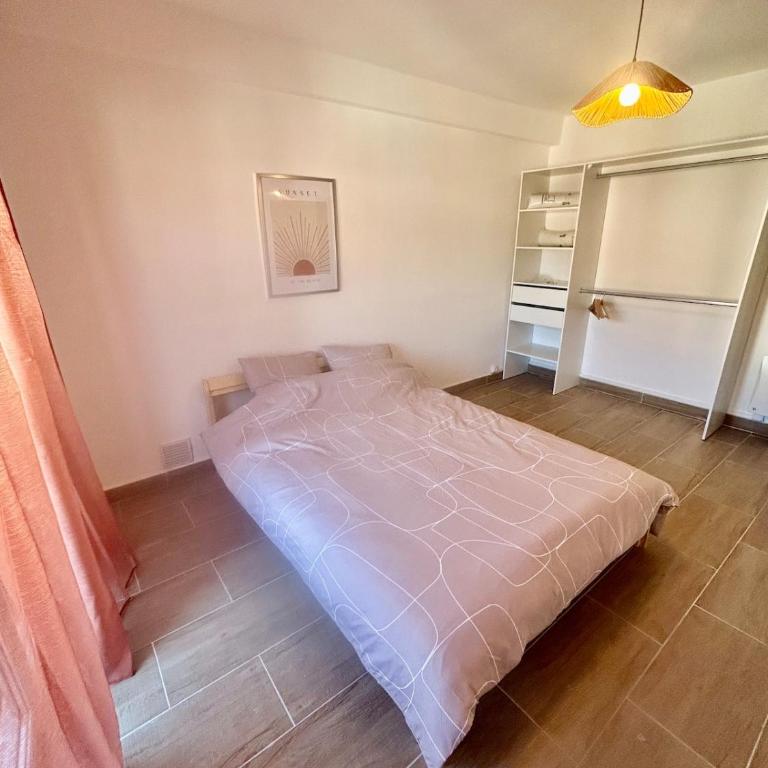 Toulon 3 chambres 80m2 - Appartement 2 Chambres - 8