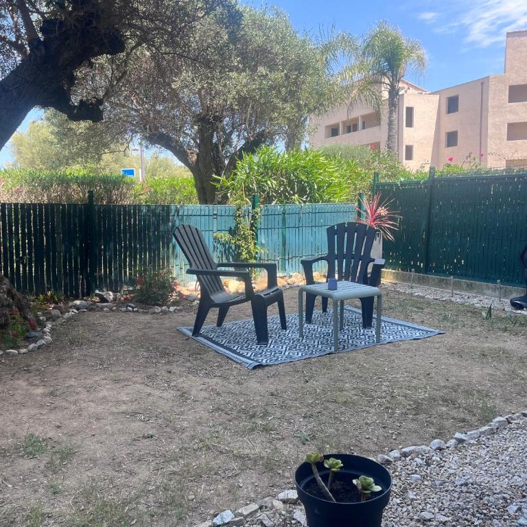 T2 Calvi terrasse et jardin - One-Bedroom Apartment - 7