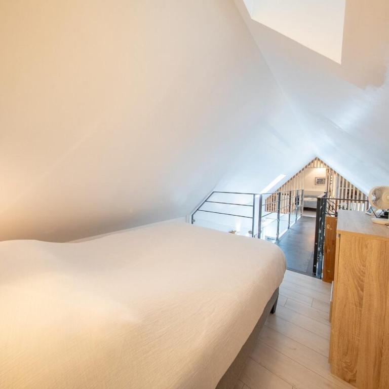 Maison de pêcheur rénovée face à l'embarcadère - Two-Bedroom House - 20
