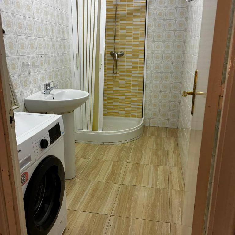 Santa Pola well located apartment with balcony - Apartamento de 3 dormitorios - 14