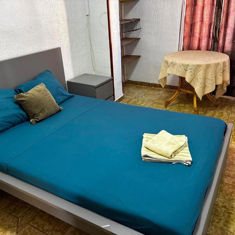 Santa Pola well located apartment with balcony - Apartamento de 3 dormitorios - 13