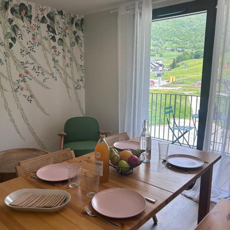 Les Gîtes d'Aillon et d'Ailleurs - Appartement avec Vue sur la Montagne - 1