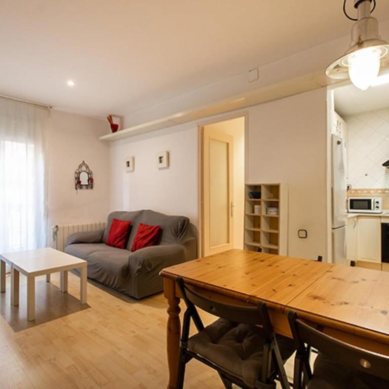 Apartment Salva - 3 bedroom in Poble Sec - Apartamento de 3 dormitorios - 1