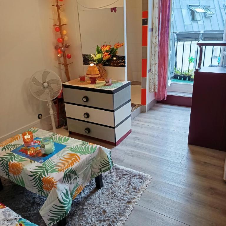 Charmant Studio à Nation Paris 11e arrondissement - Appartamento con 1 Camera da Letto - 89