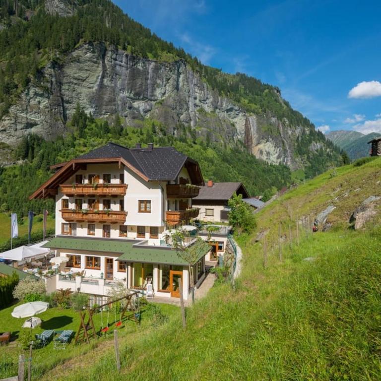 Naturhotel Hüttenwirt im Grossarltal - Familienstudio (2 Erwachsene + 2 Kinder) - 13