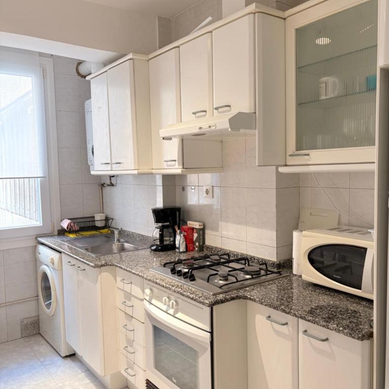Piso con Encanto en Coruña. - Appartamento con 2 Camere da Letto - 21