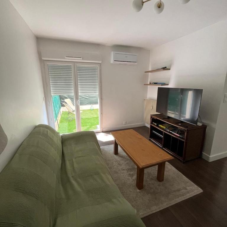Appartement T2 Terrasse 50m2 plein sud Parking 5 min de la plage - Appartamento con 1 Camera da Letto - 9