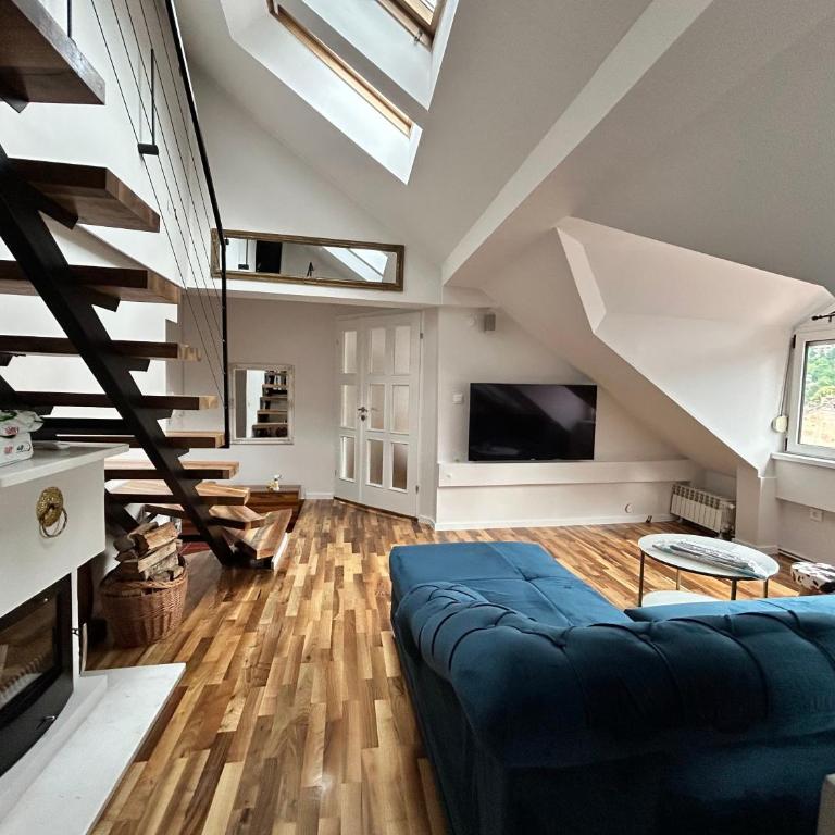 Central attic apartment in a heritage building - Apartman sa 2 Spavaće Sobe - 14