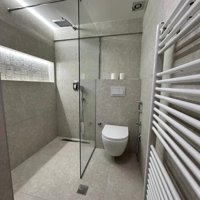 Central attic apartment in a heritage building - Apartman sa 2 Spavaće Sobe - 9