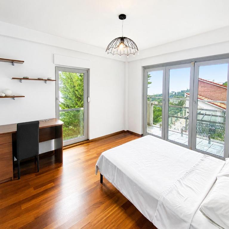 Panoramic Lux Sea View - Three-Bedroom Apartment - 10