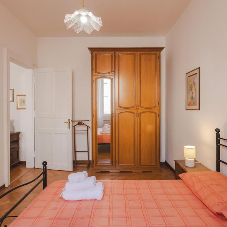 Fast Fibra Wifi & Netflix Galileo Galilei Suite - Appartamento con 2 Camere da Letto - 5