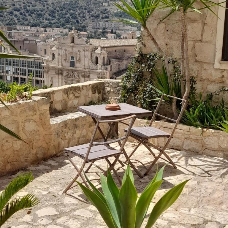 Borgo Hedone - Double Room with Balcony - 1