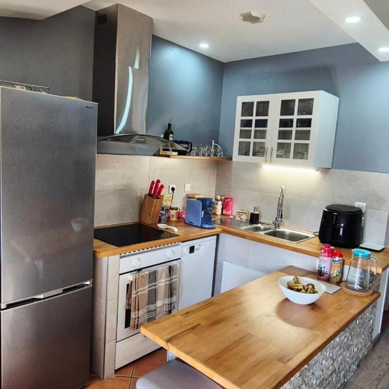 T2 à deux pas du théâtre antique - Apartamento de 1 dormitorio - 3