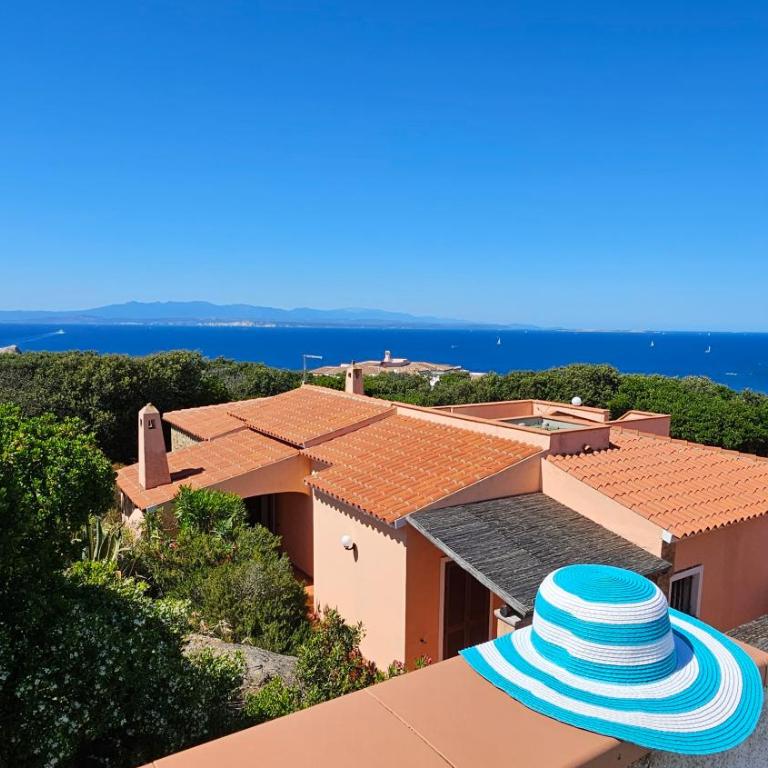 Porto Quadro vista Mare e vista Corsica - One-Bedroom House - 9