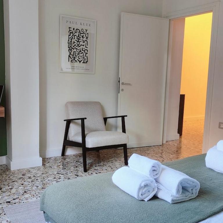 Siena Centrale- ZTL Free- Parcheggio gratis - Appartamento con 2 Camere da Letto - 12