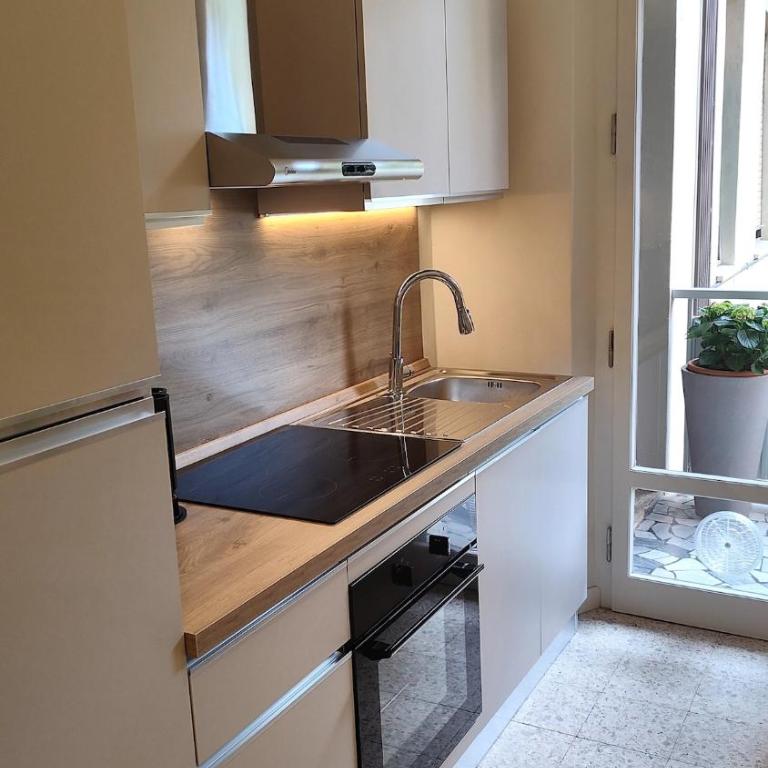 Siena Centrale- ZTL Free- Parcheggio gratis - Appartamento con 2 Camere da Letto - 36