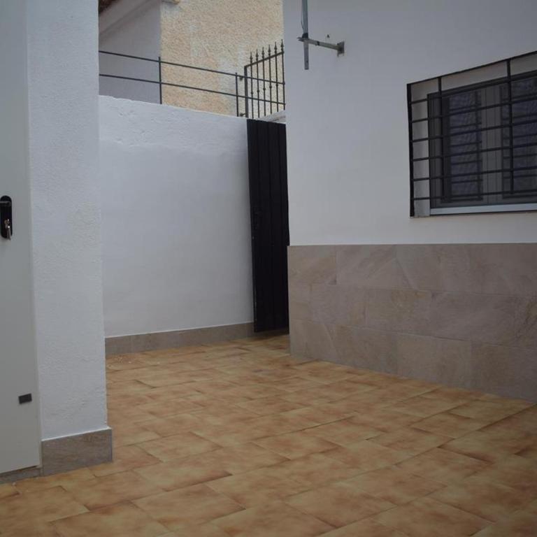Casa unifamiliar a 10 pasos de la arena con parking - Casa - 53