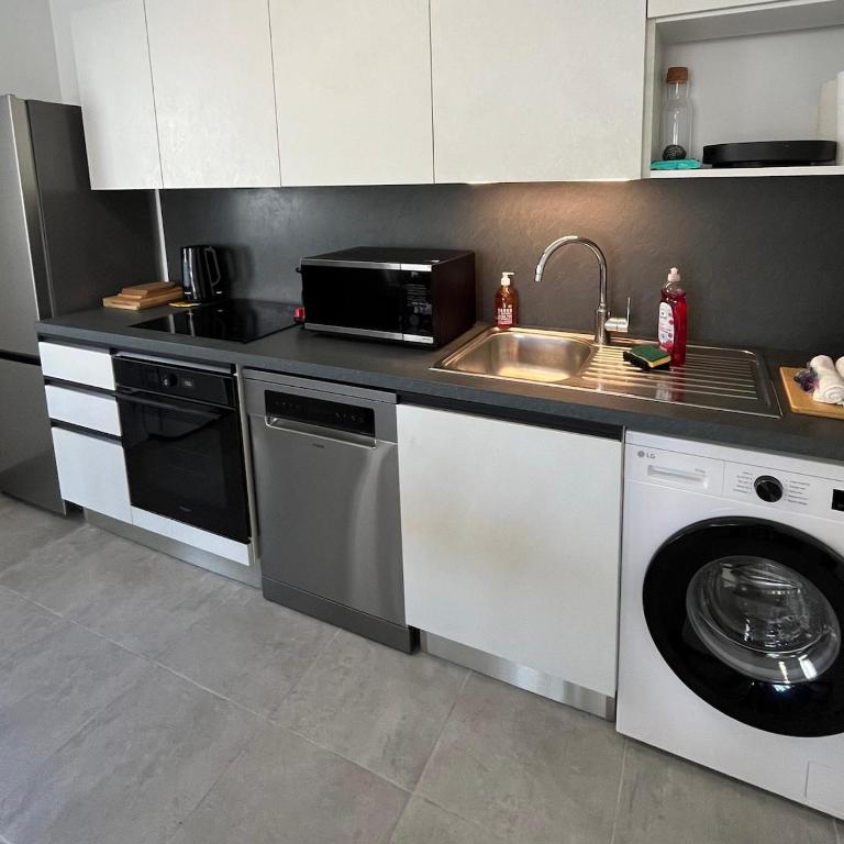 Apartment with Pool & Large Terrace - Appartement 2 Chambres - 9