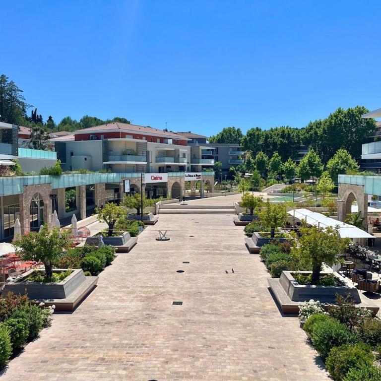 Apartment with Pool & Large Terrace - Appartement 2 Chambres - 11