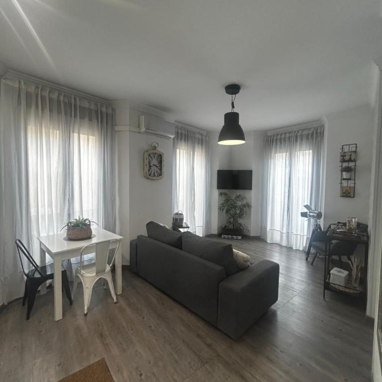Elegante Apartamento Centro Histórico de Málaga - Apartamento de 1 dormitorio - 2