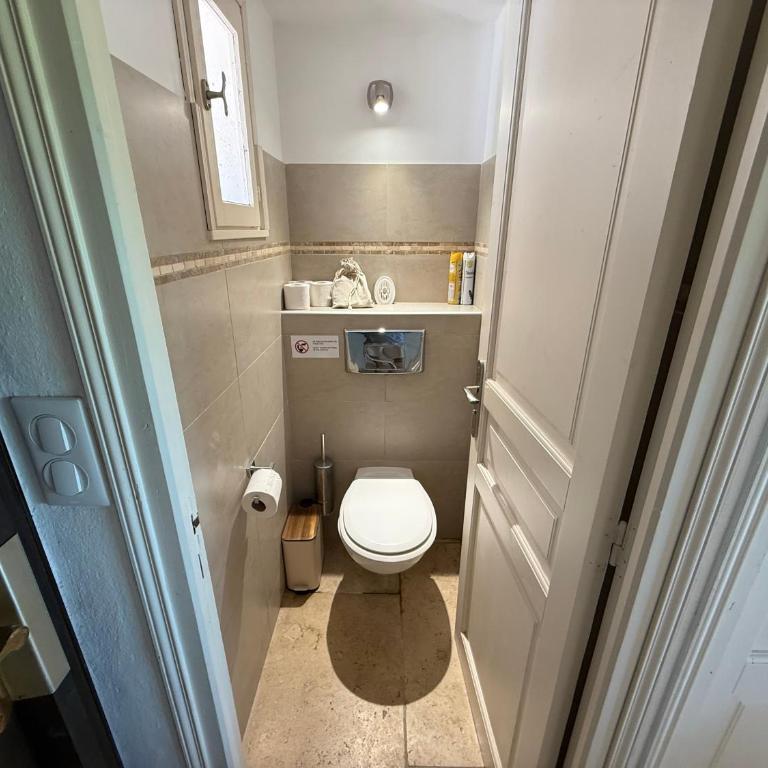 Domaine du Soleil Couchant - Four-Bedroom House - 19