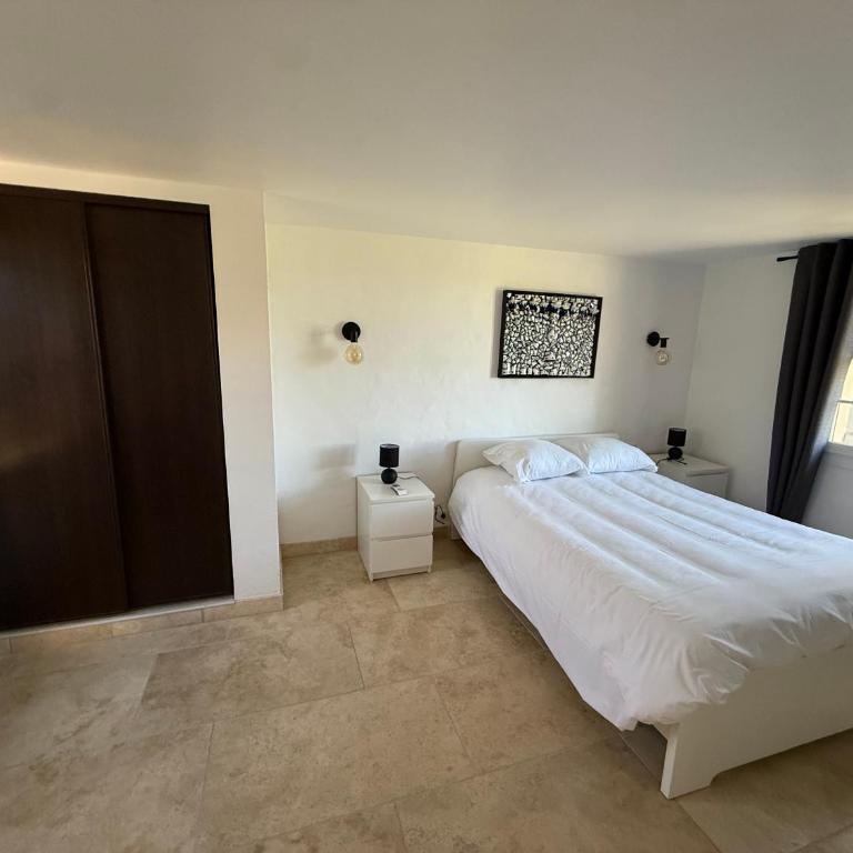 Domaine du Soleil Couchant - One-Bedroom House - 14