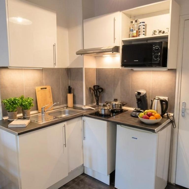 L'escapade-centre ville-wifi-Parking - Appartement 1 Chambre - 11