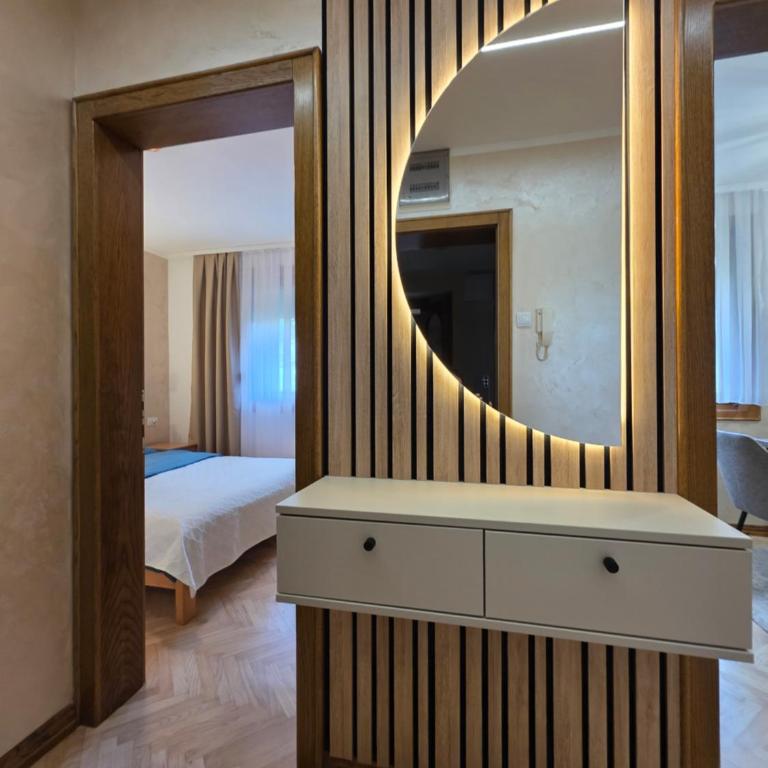 Apartmani Central 6 & Free Parking - One-Bedroom Apartment - 40