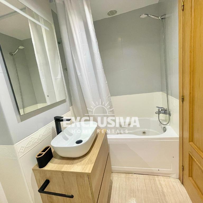 Marino Home, 2ªLine, Magic World - Apartamento de 2 dormitorios - 13