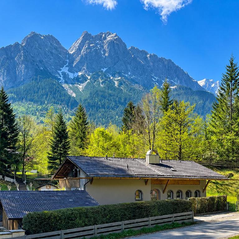 Naturidylle zwischen Wald und Wiese - Apartment mit 2 Schlafzimmern - 1