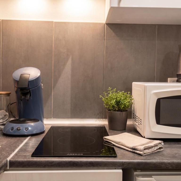 L'escapade-centre ville-wifi-Parking - Appartement 1 Chambre - 12