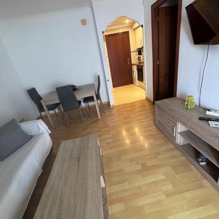 SERVICE APART LAZARO- Edificio Aguamarina 56 - Apartamento de 1 dormitorio - 28