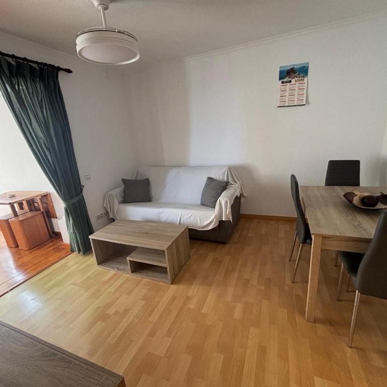 SERVICE APART LAZARO- Edificio Aguamarina 56 - Apartamento de 1 dormitorio - 25