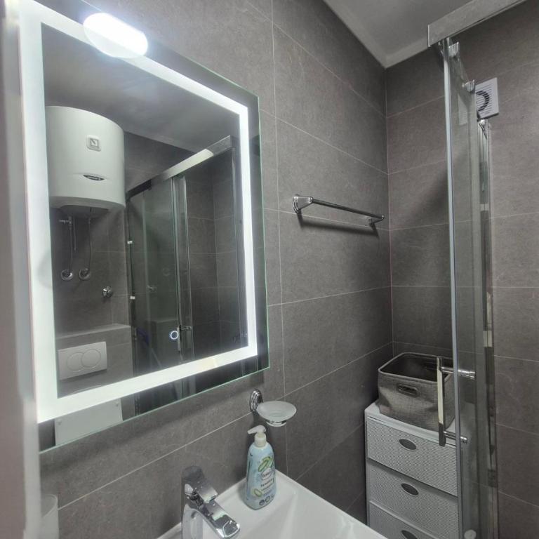 Top lokacija + Besplatan parking - Apartman sa 1 Spavaćom Sobom - 6