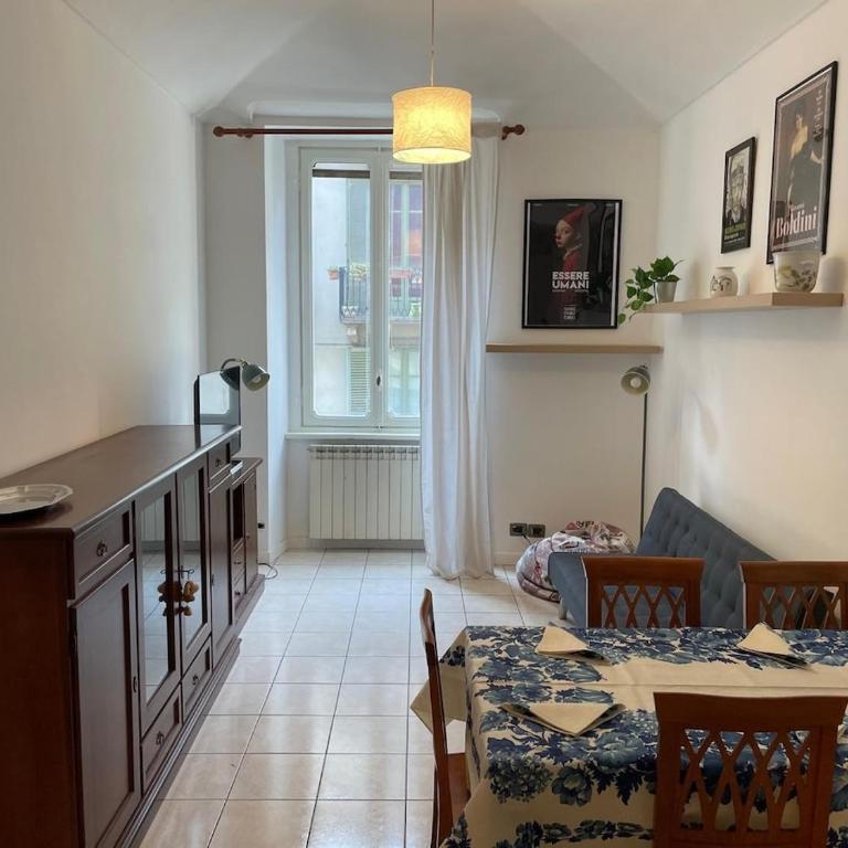 Sansa House Comfortable and within walking distance of the center - Two-Bedroom Apartment - 15