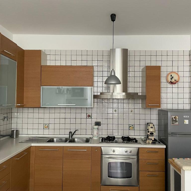 Sansa House Comfortable and within walking distance of the center - Two-Bedroom Apartment - 23